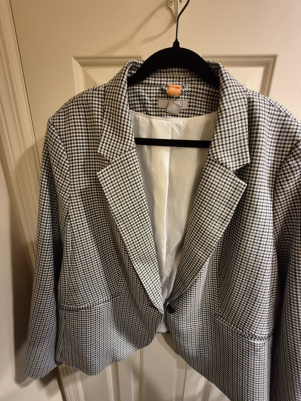 H&M Black and White Houndstooth Blazer